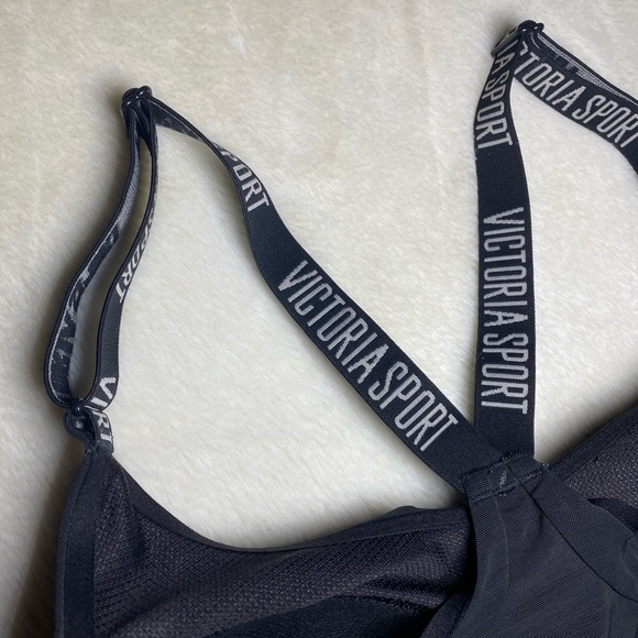 Victoria’ Secret Black Padded Sports Bra Mesh 34B VGUC - Picture 4 of 6